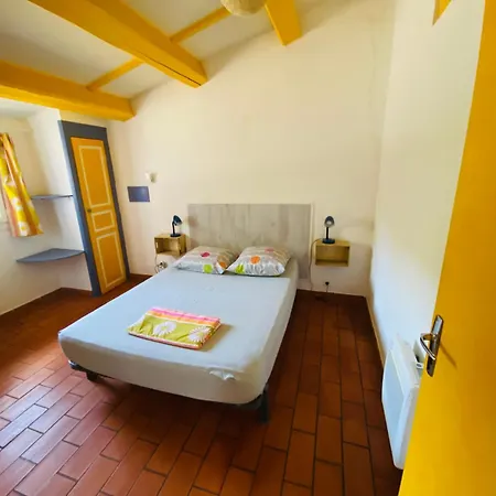 Location Climatisee, Piscine, Animaux Acceptes, Jardin Cloture, Parking, Provence , Wifi Tatil Evi